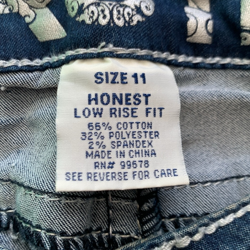 Truth Jeans, Like New - Picture 2 of 5